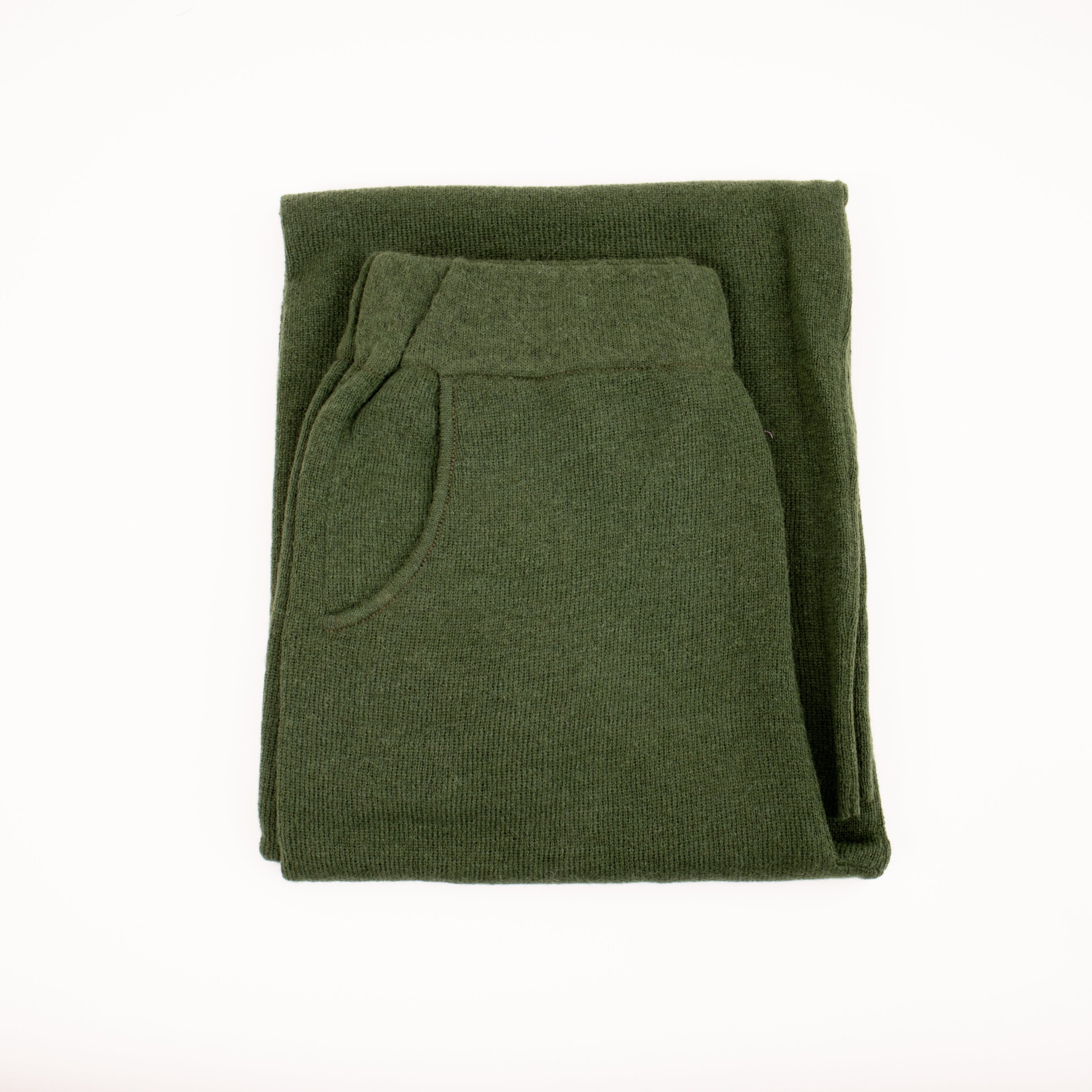 green knit alpaca pants #colour_dark-green