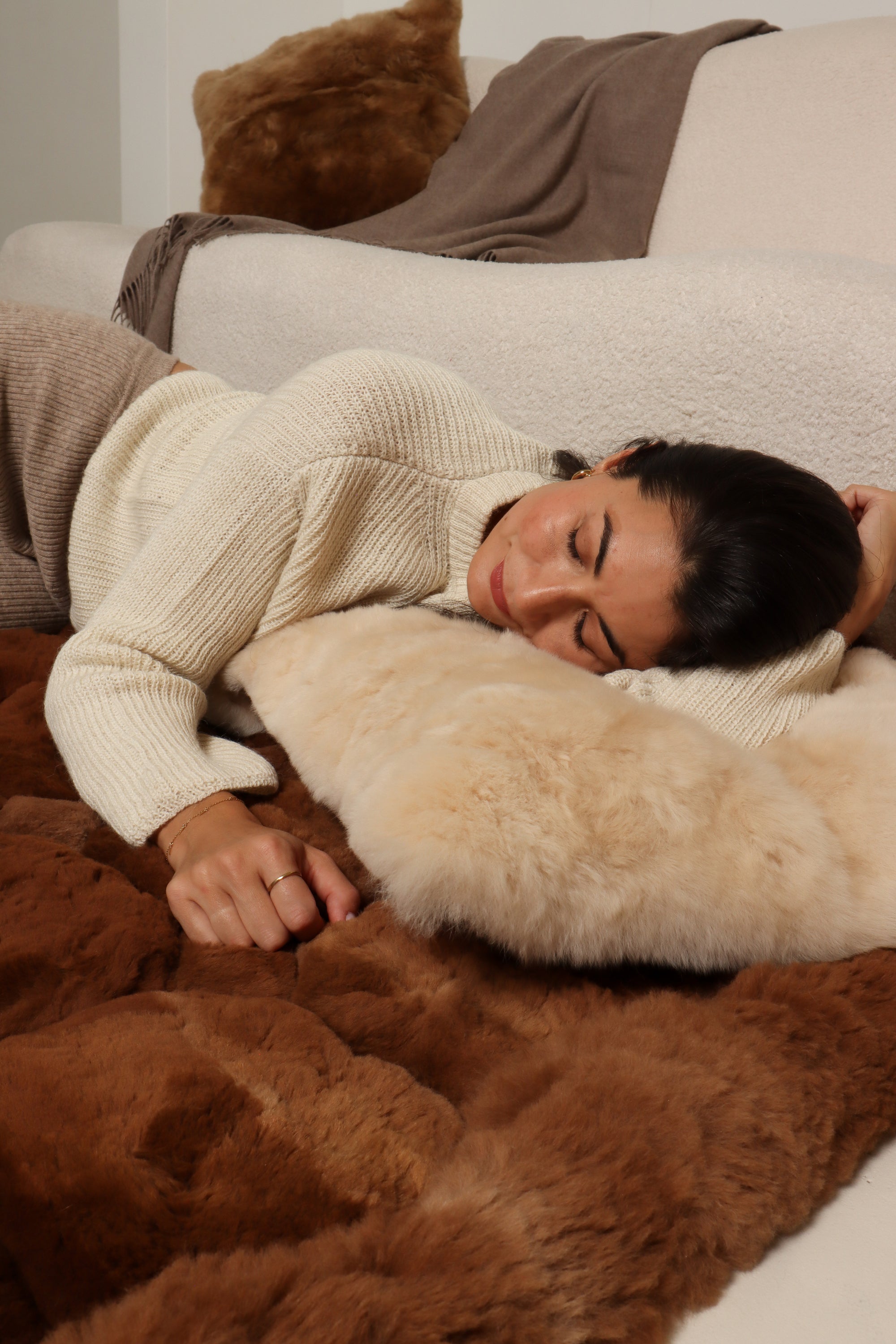 alpaca cushions#colour_beige