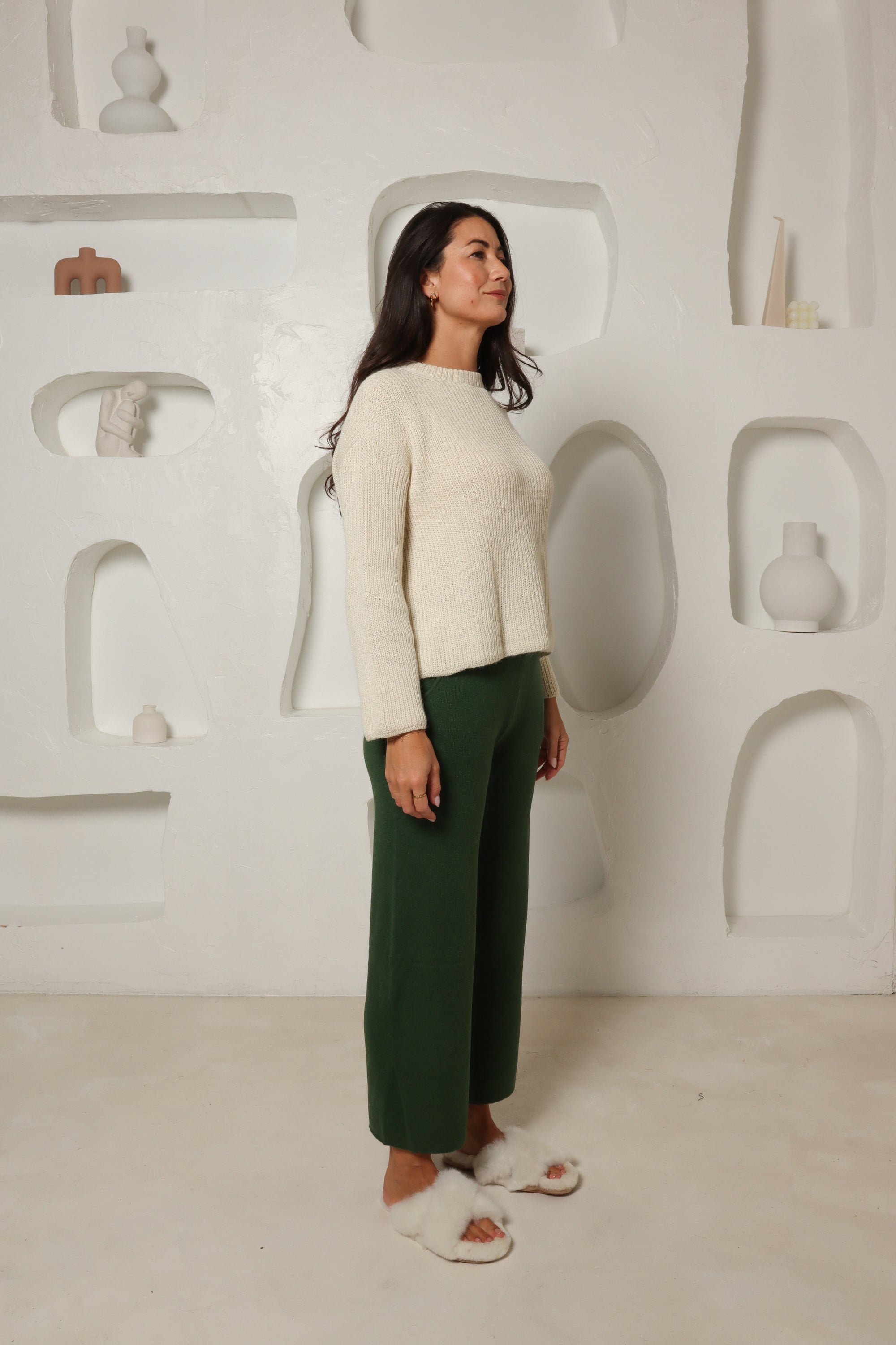 best winter knit pants for women#colour_dark-green