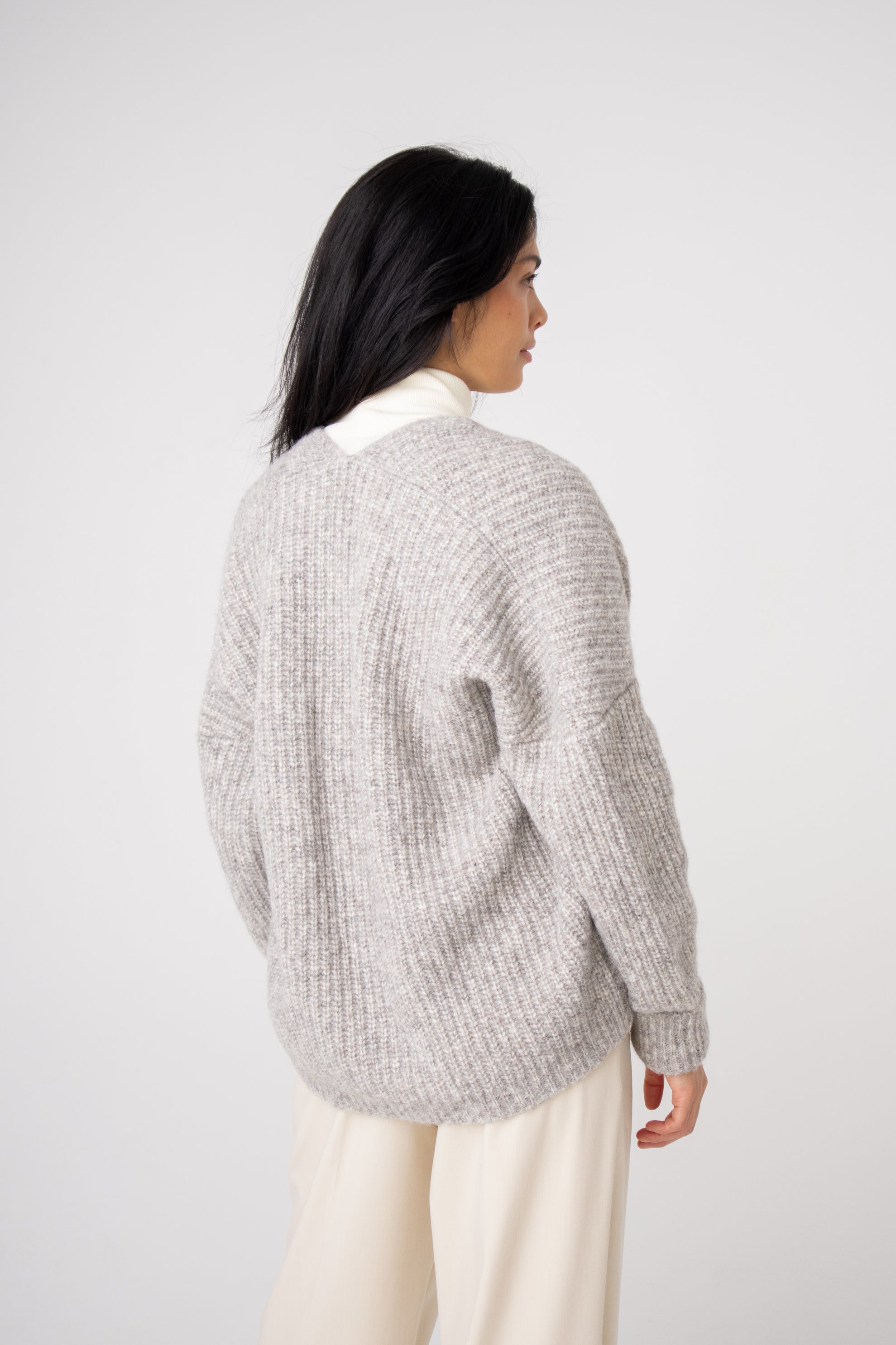 chunky knit alpaca cardigan#colour_dove-grey