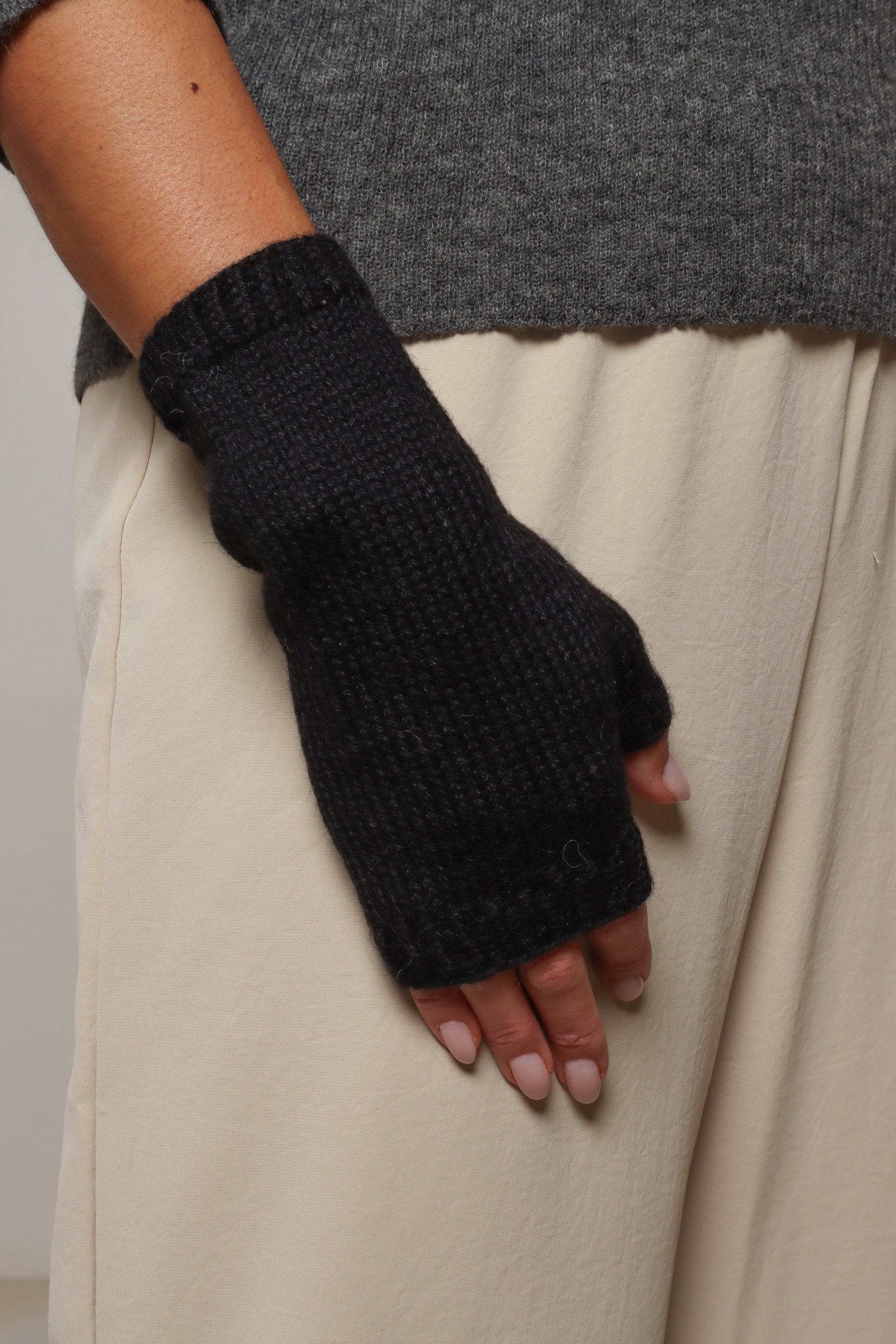 lightweight winter mittens