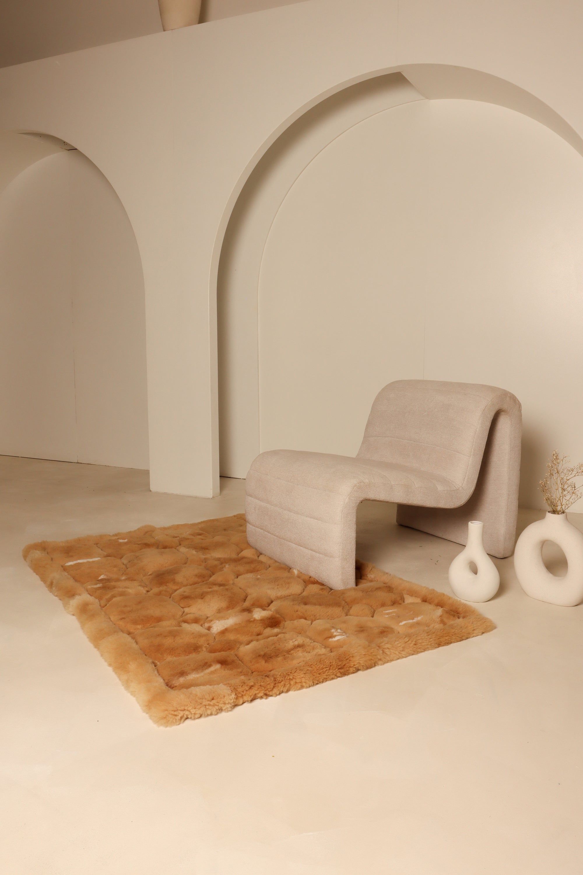 luxury alpaca floor rug#colour_beige