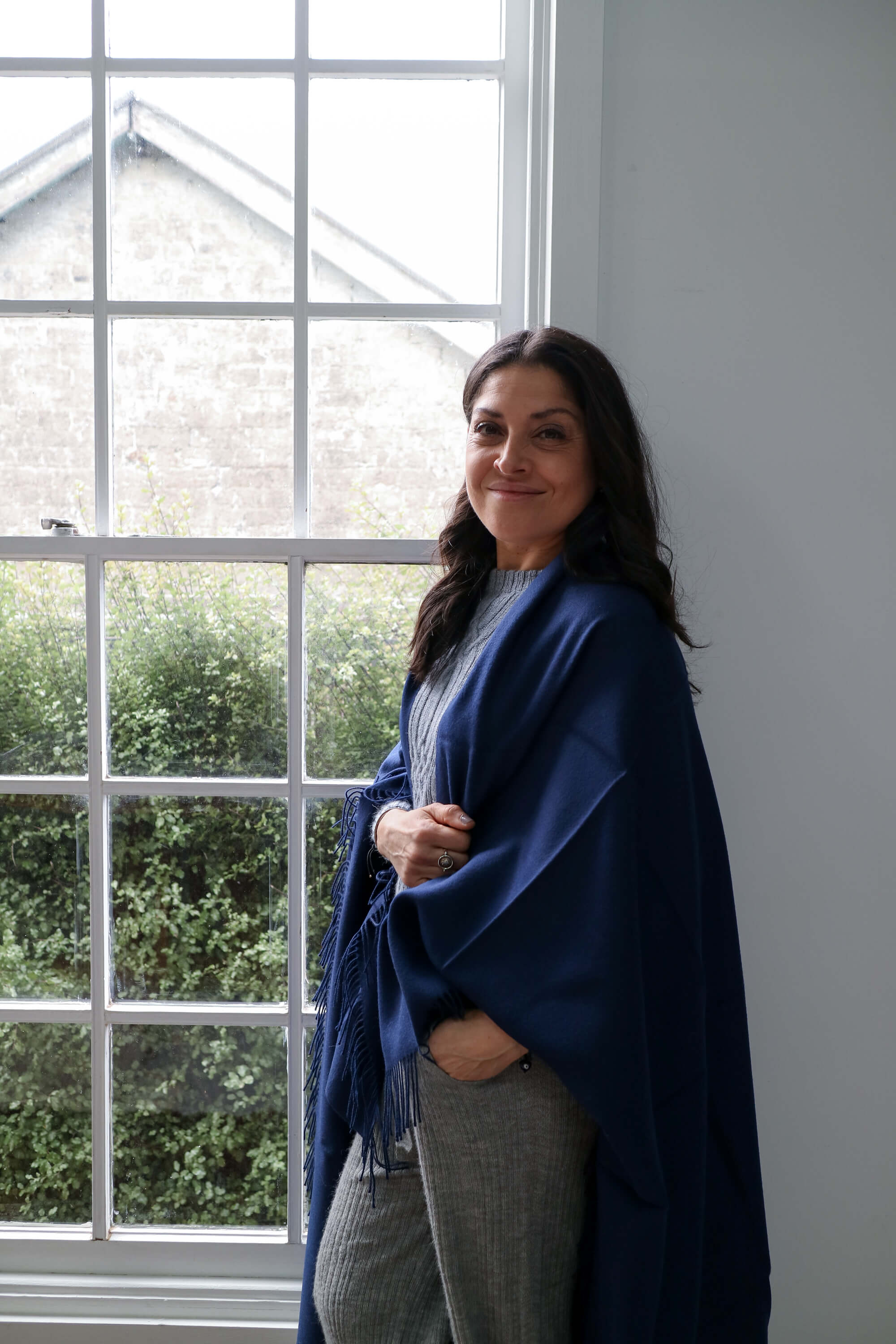 large alpaca scarf navy