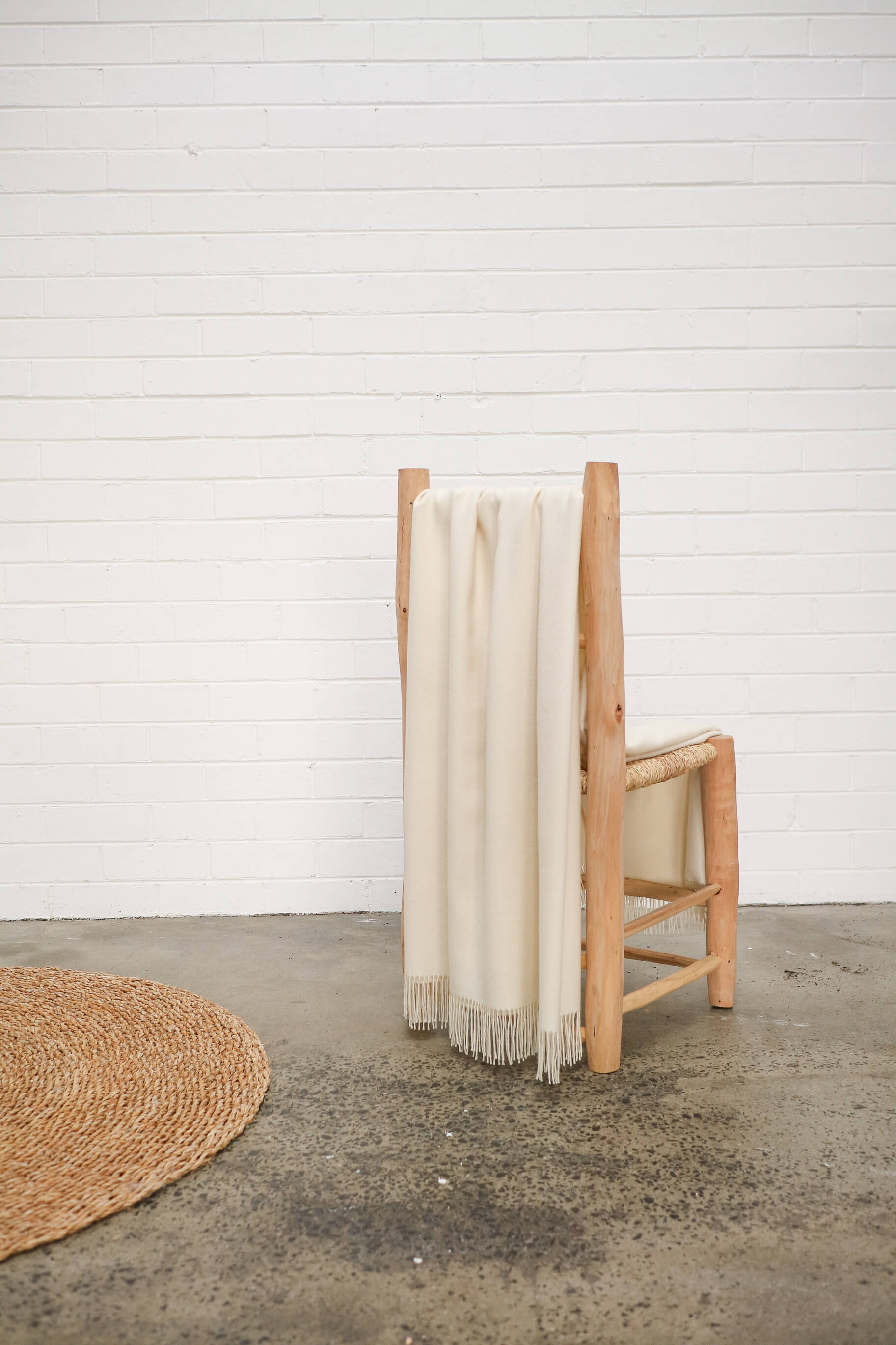 white baby alpaca throw#colour_white