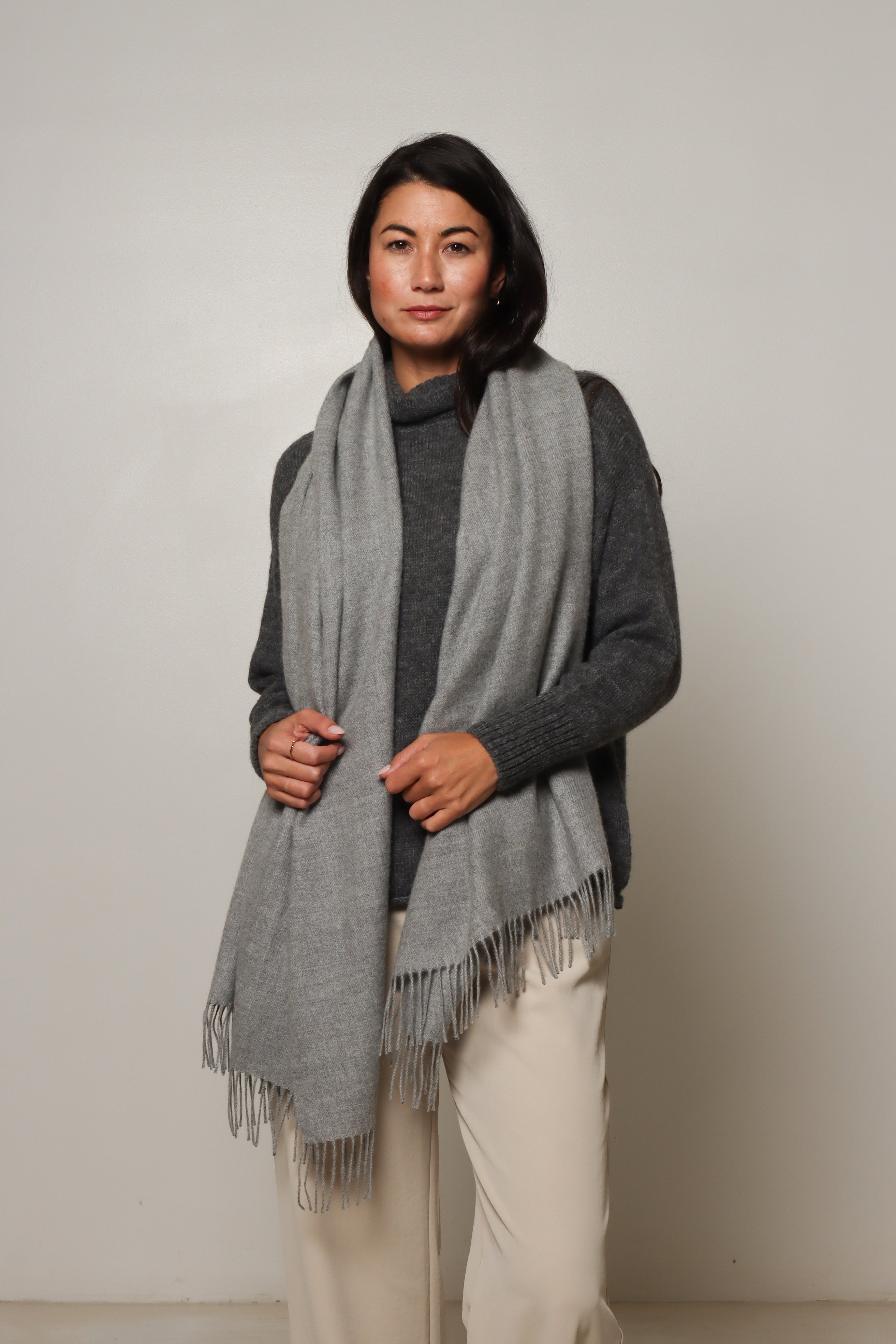 Alpaca Wrap LightGrey#colour_light_grey