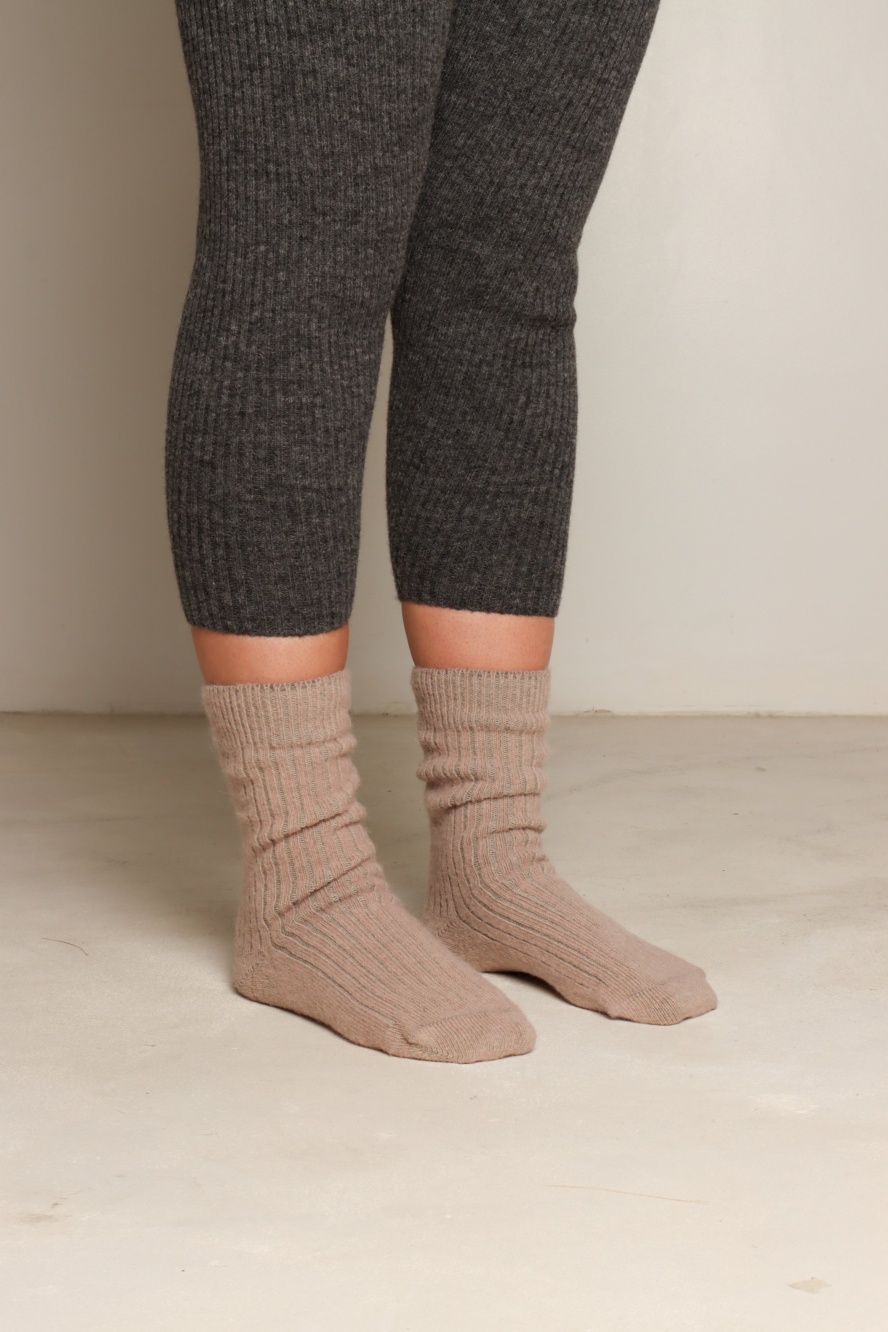 Beige Alpaca Socks#colour_antelope