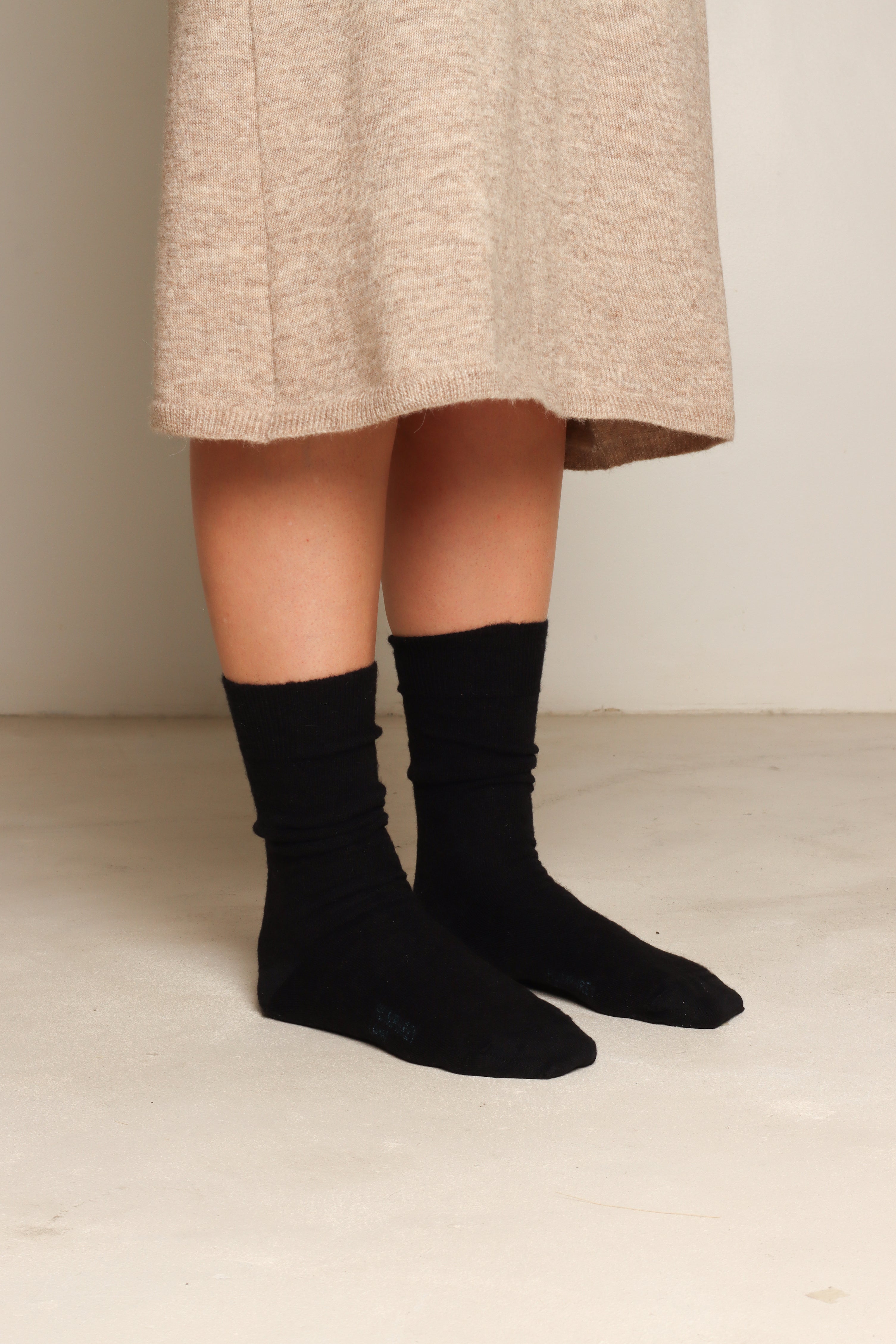 Thin Black Alpaca Socks#colour_black