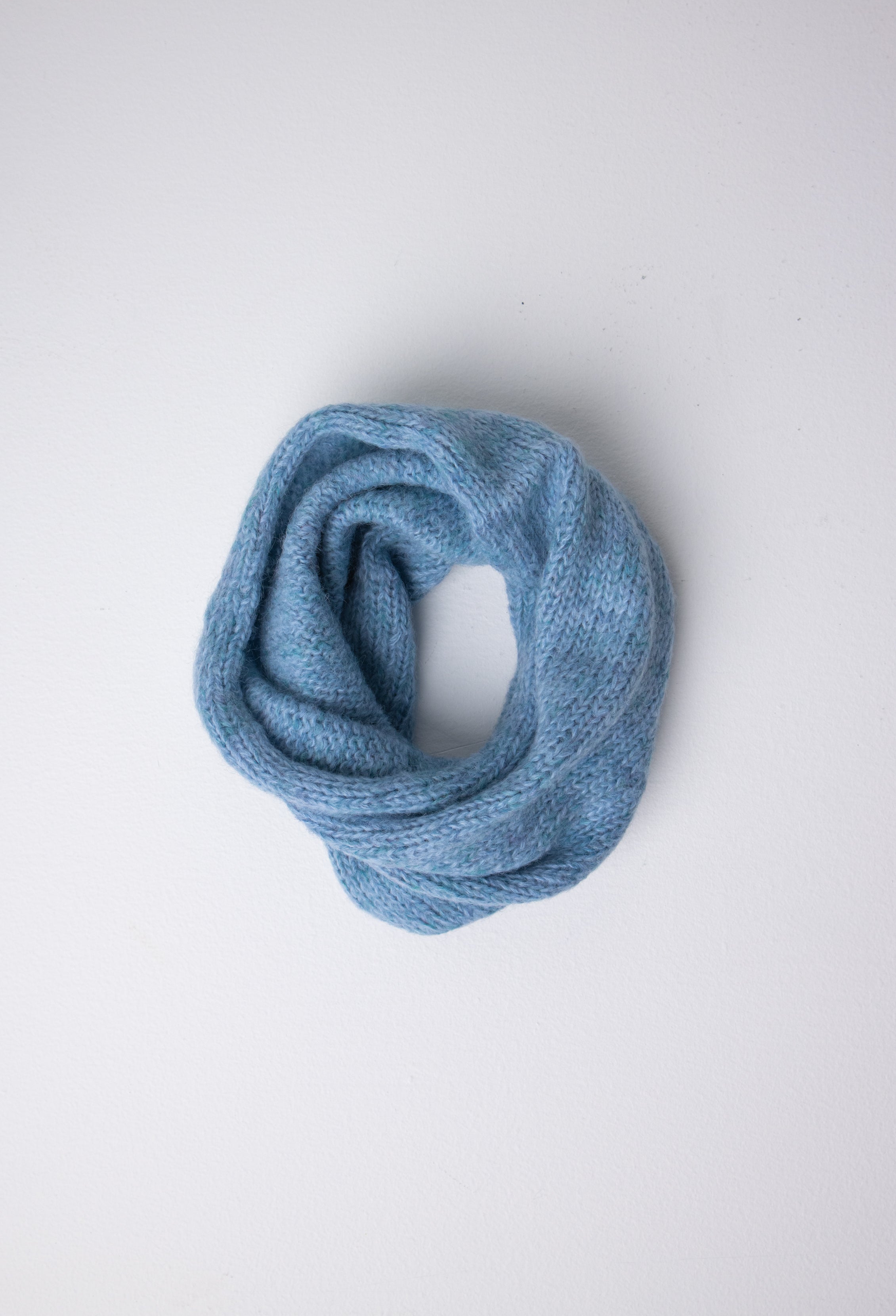 baby alpaca wool blue circle scarf#colour_sky