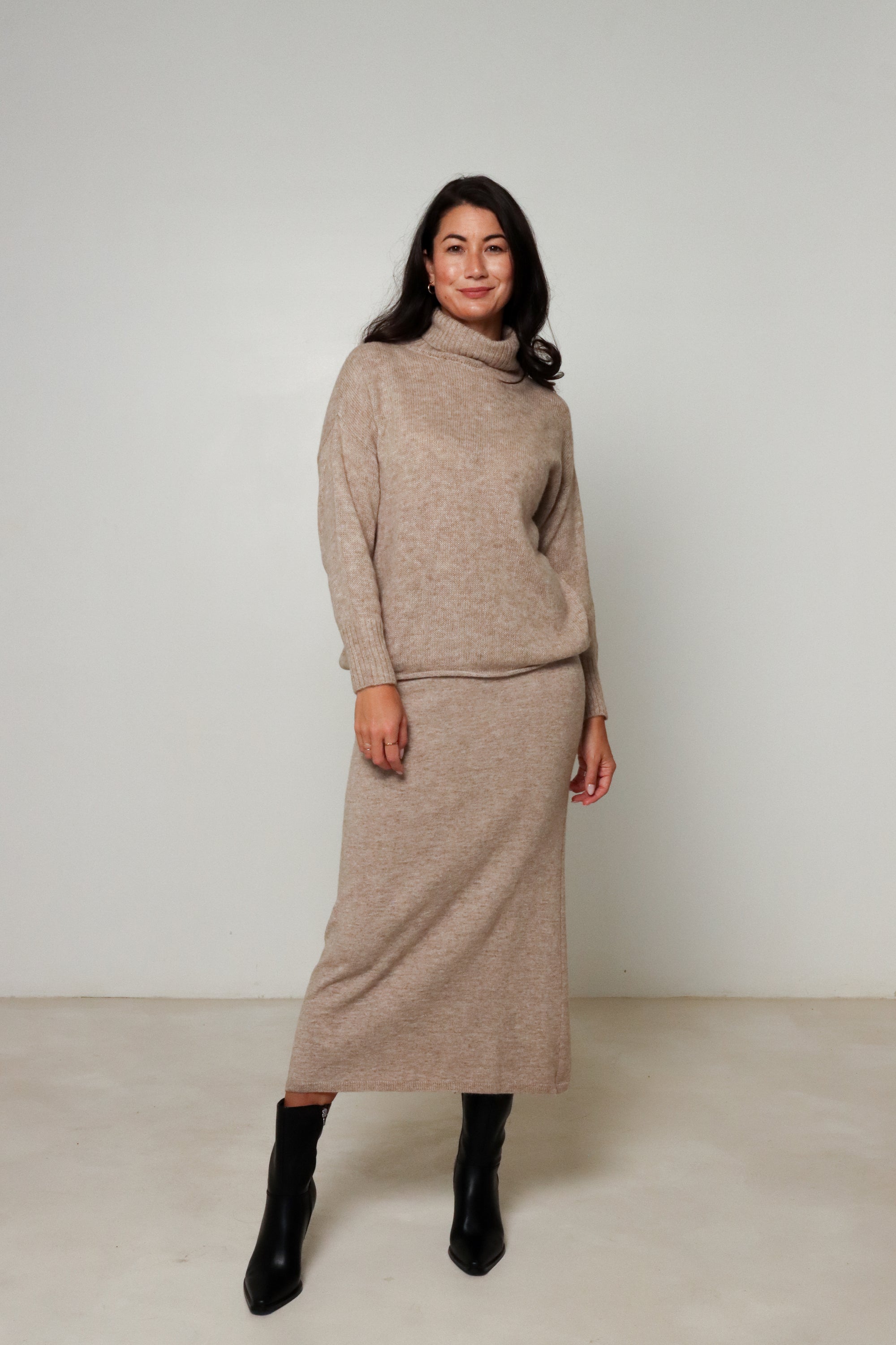 beige alpaca winter skirt#colour_fawn