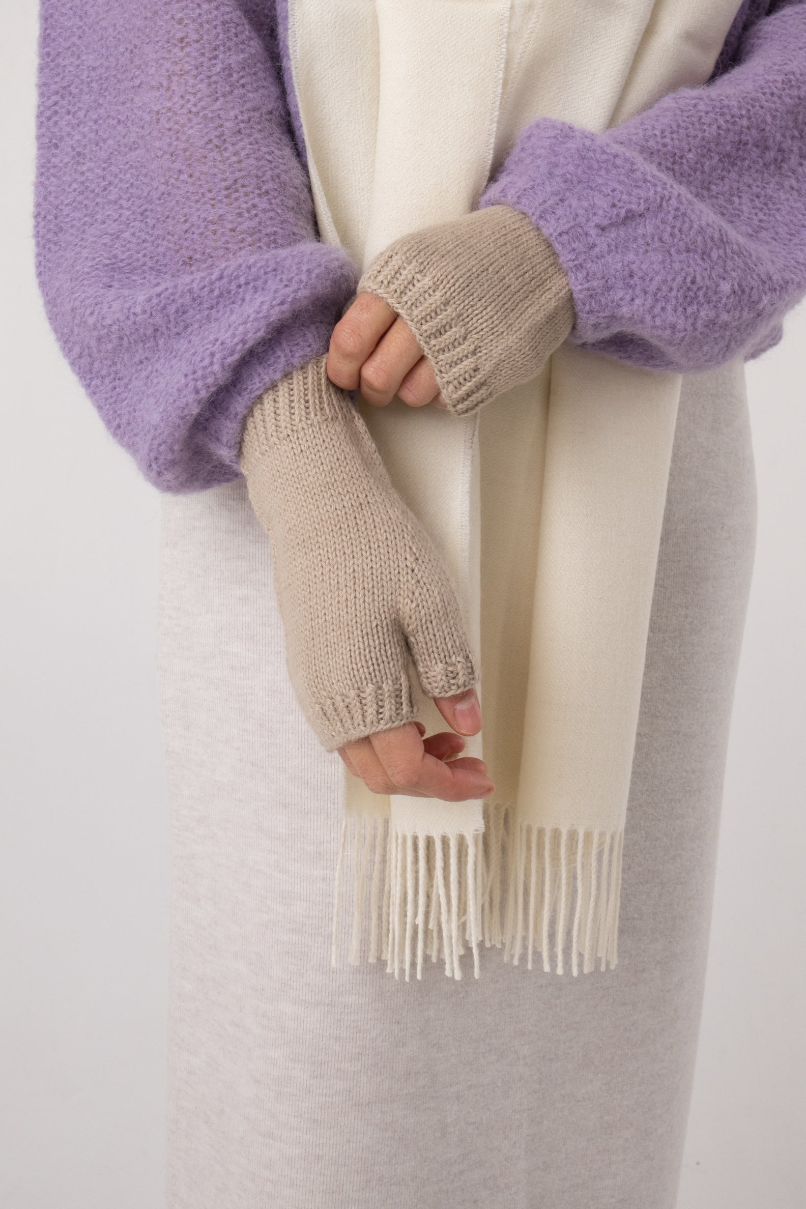 beige baby alpaca mittens melbourne