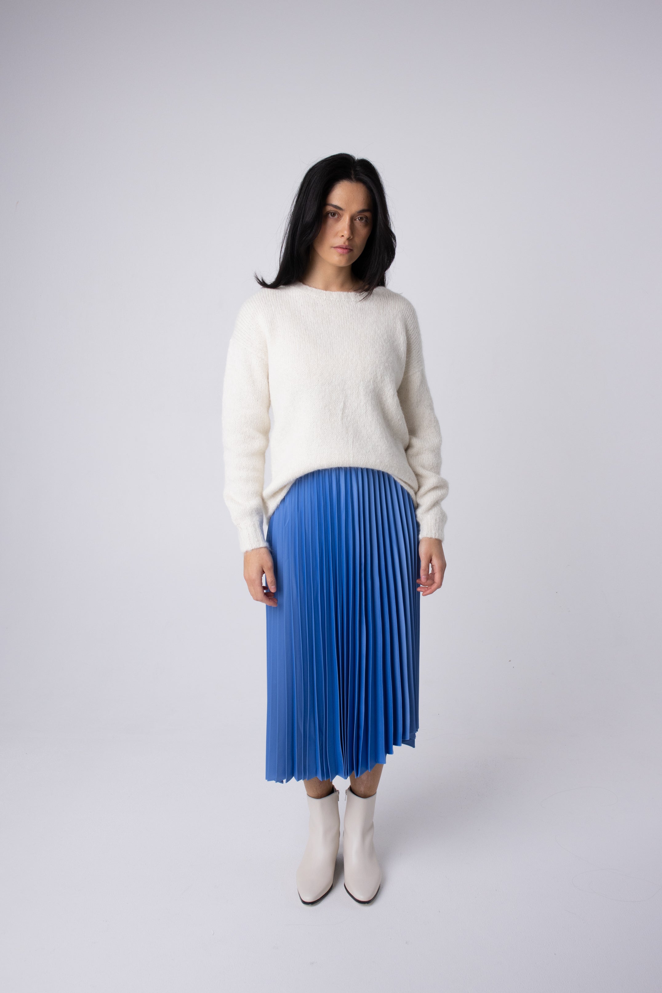 buy white suri alpaca jumper in melbourne#colour_ivory