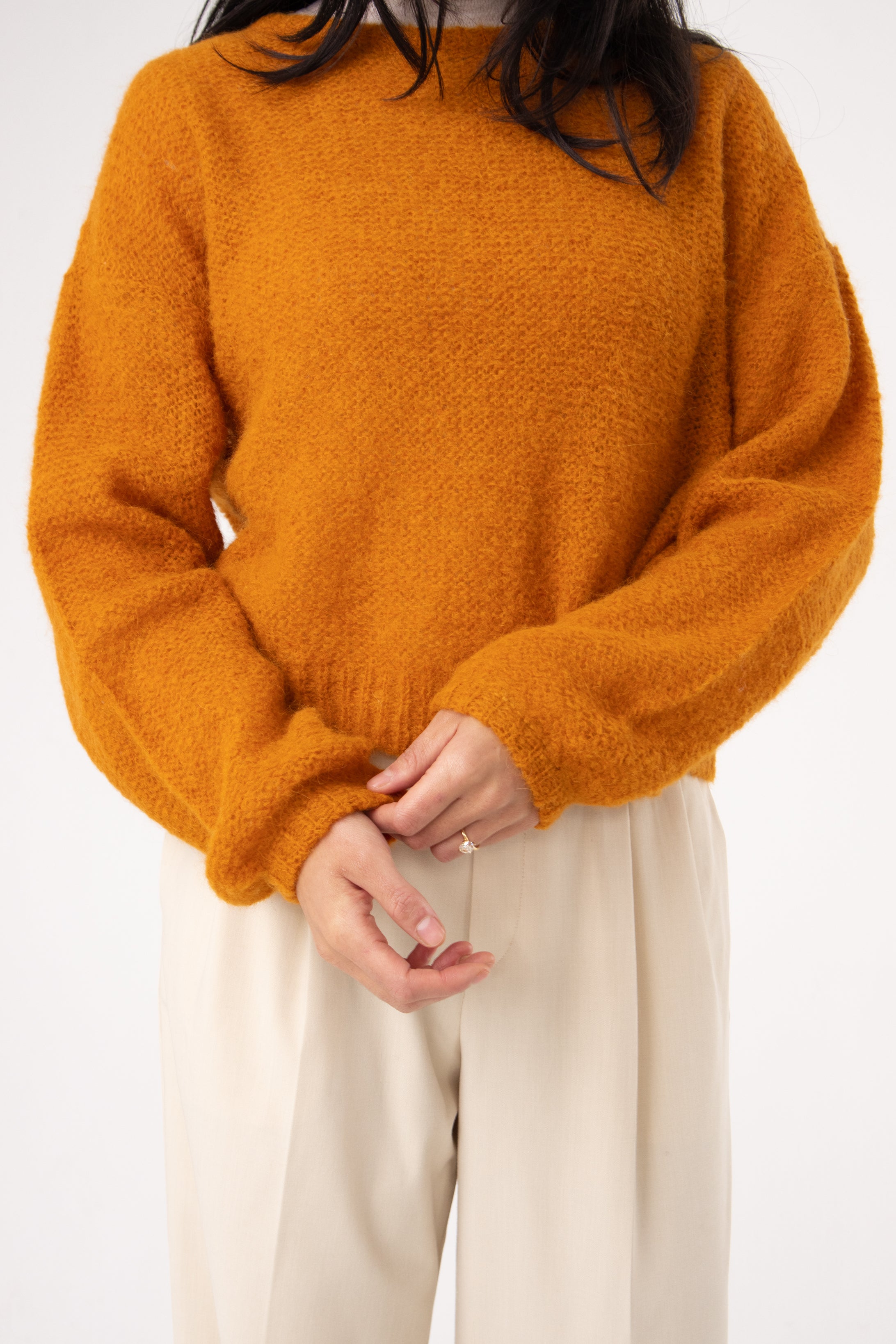 fashionable cropped alpaca jumper#colour_oxide-orange