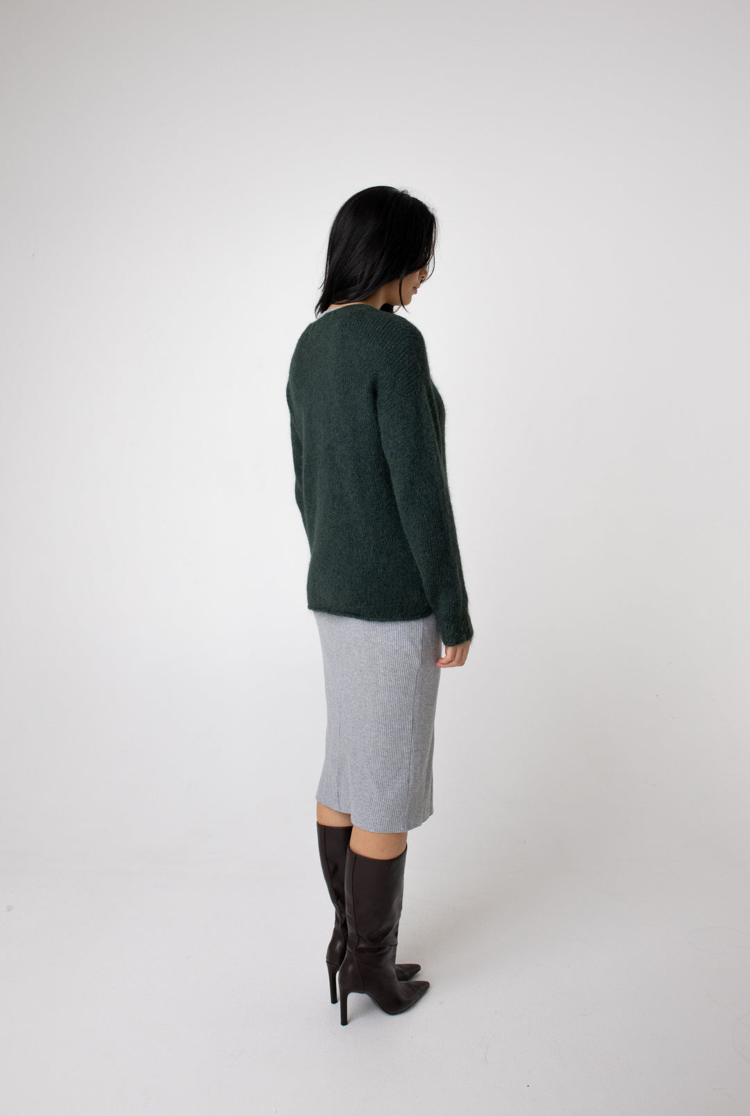 green crew neck suri alpaca jumper#colour_forest