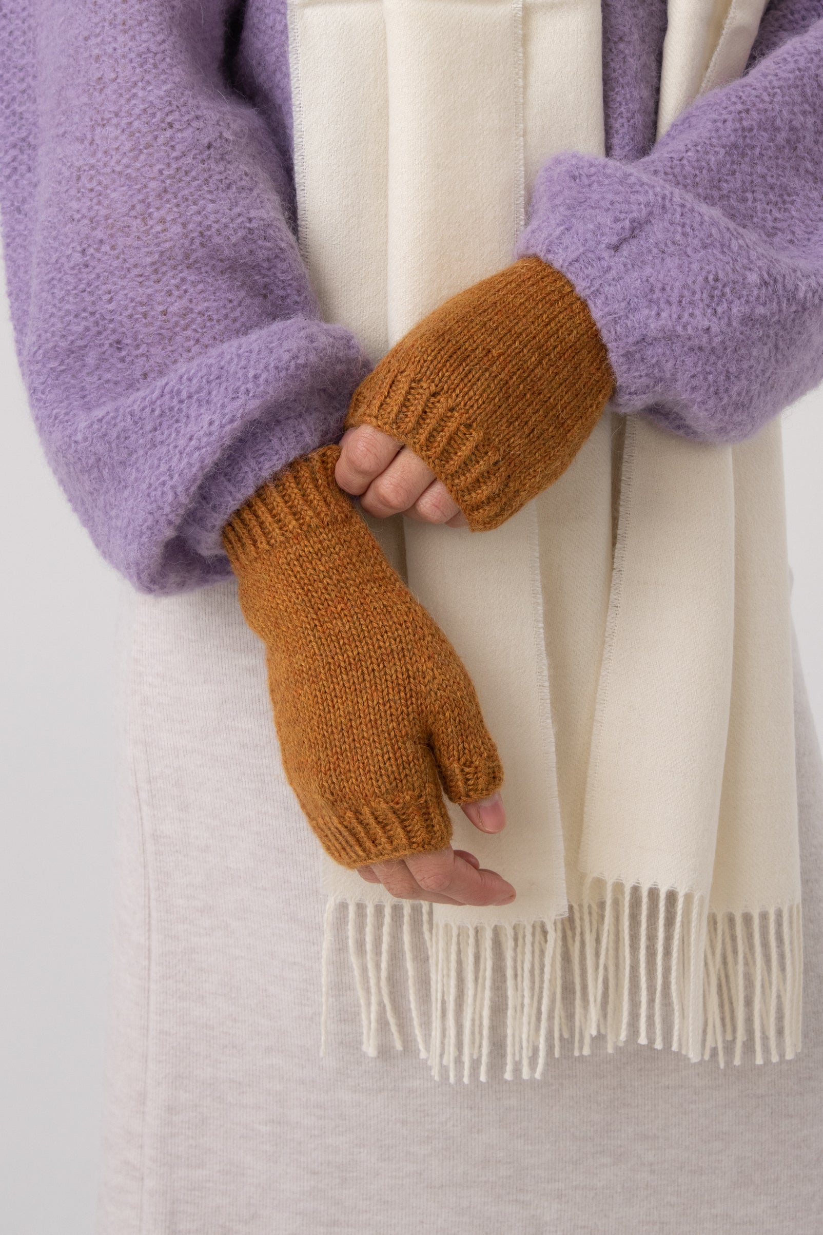 hand knitted ginerless alpaca mittens#colour_pumpkin-spice