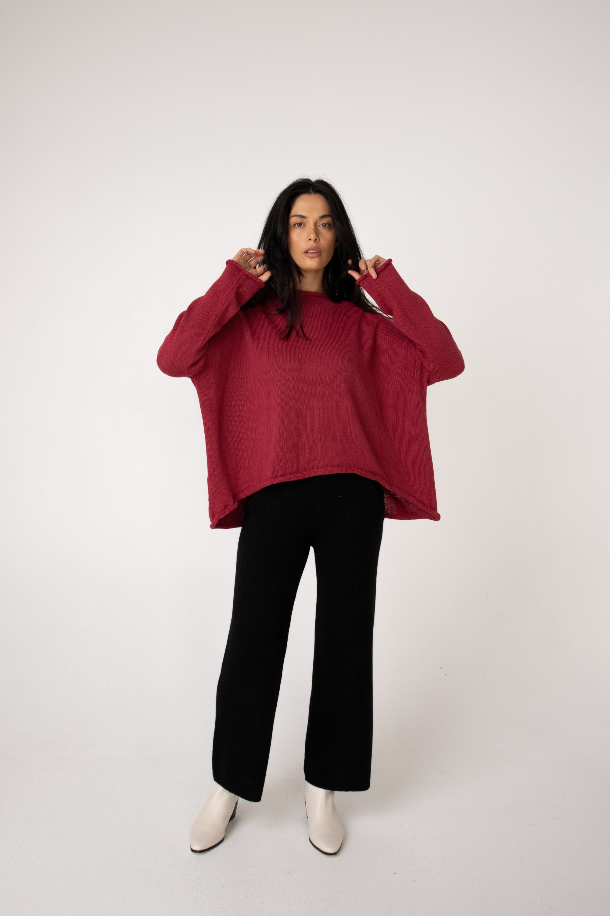 light and breathable dark pink alpaca jumper
