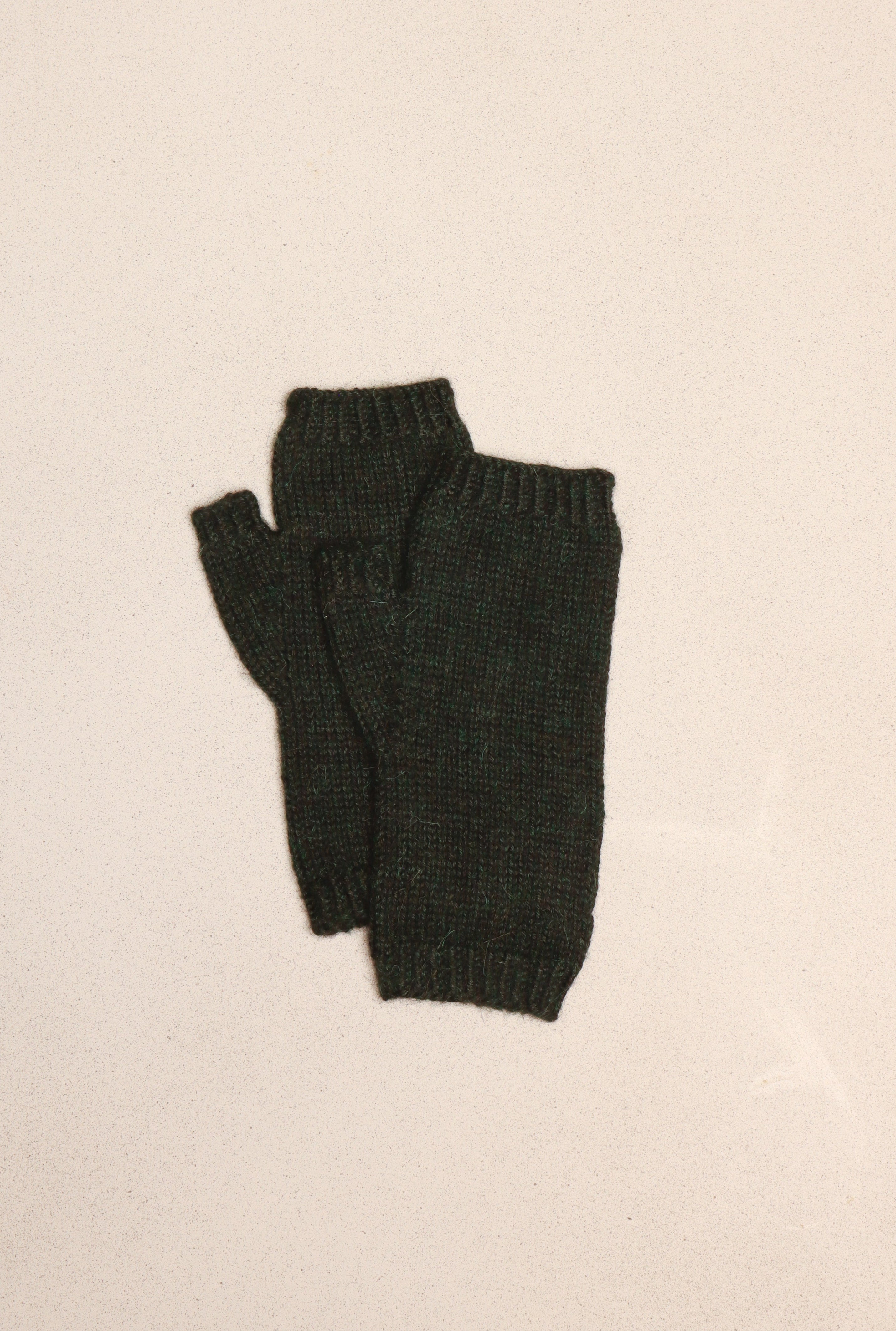 soft wool mittens#colour_forest