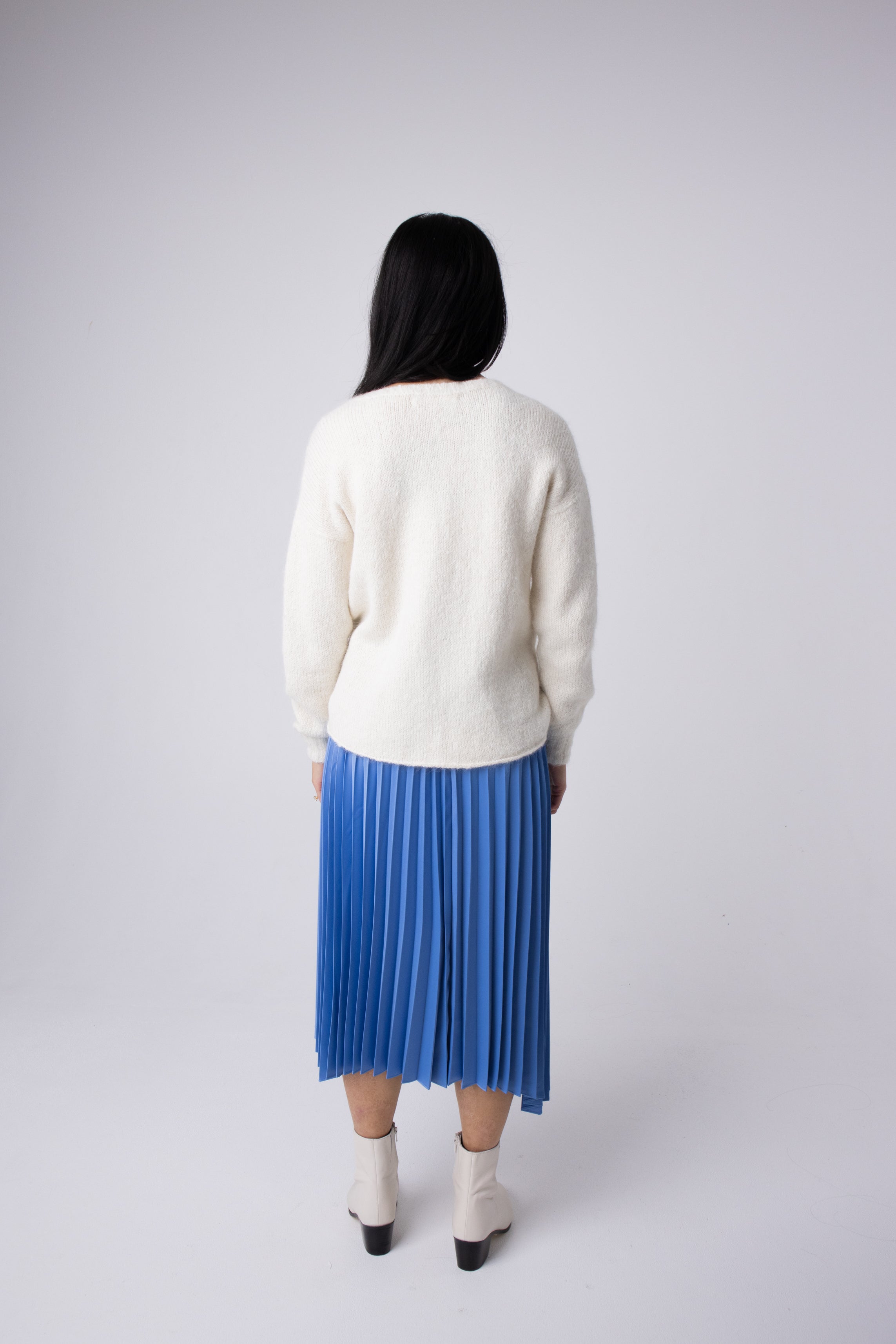 white alpaca knitwear for women in melbourne#colour_ivory