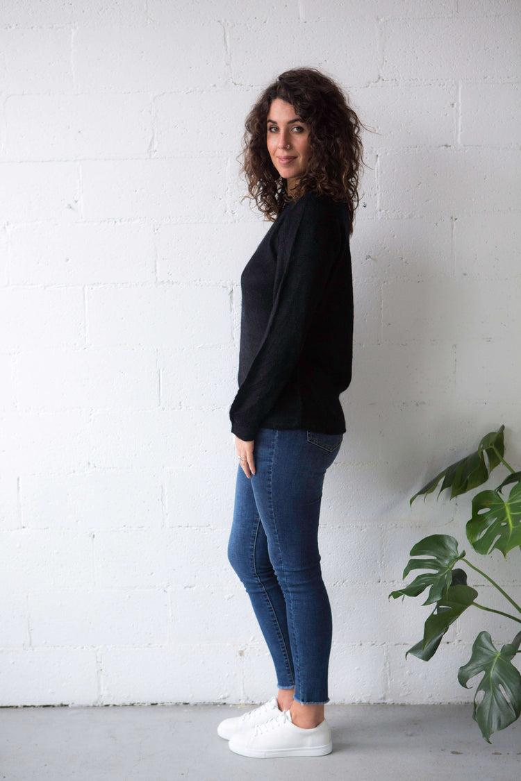 black alpaca jumper australia#colour_black