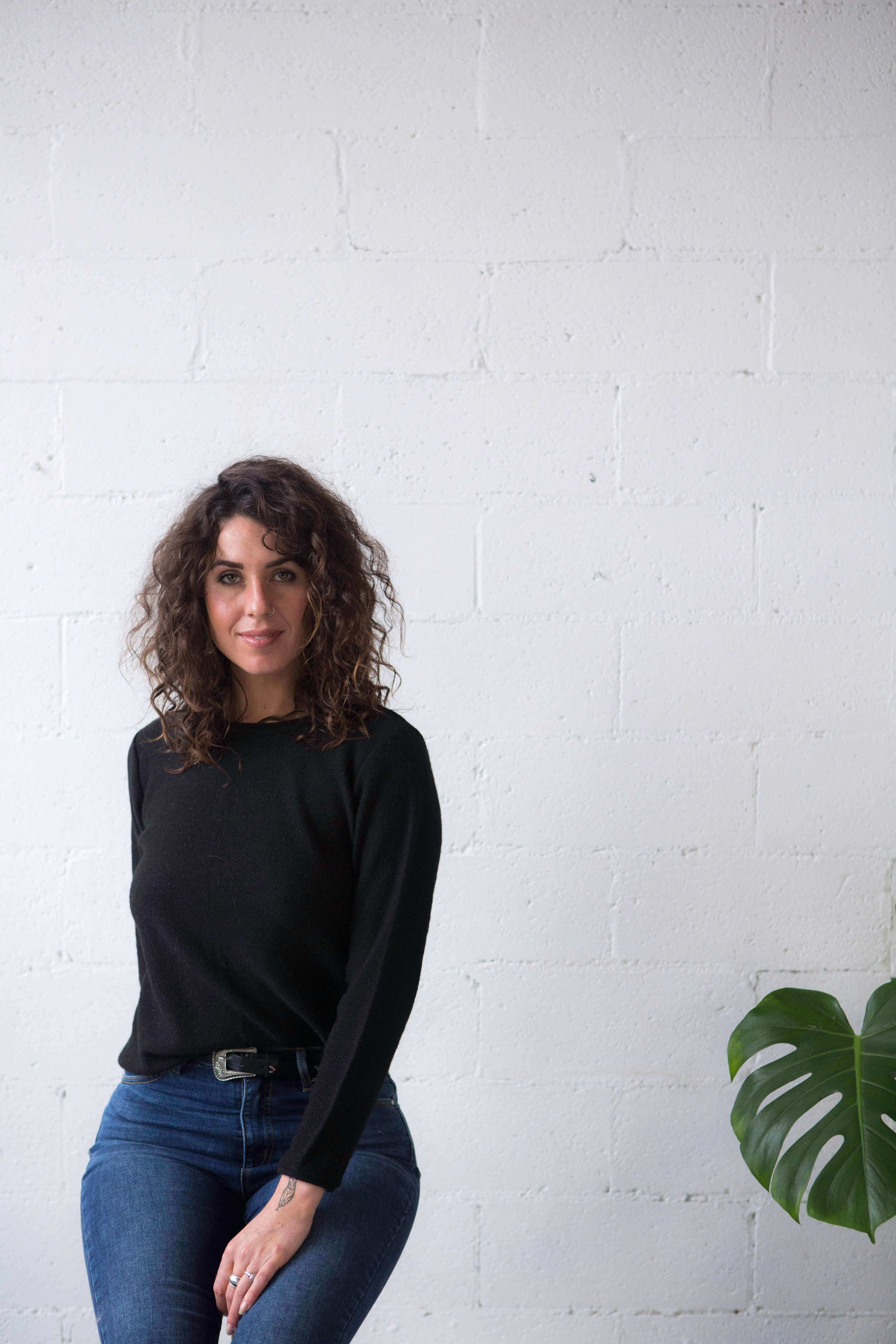 black long sleeve alpaca top