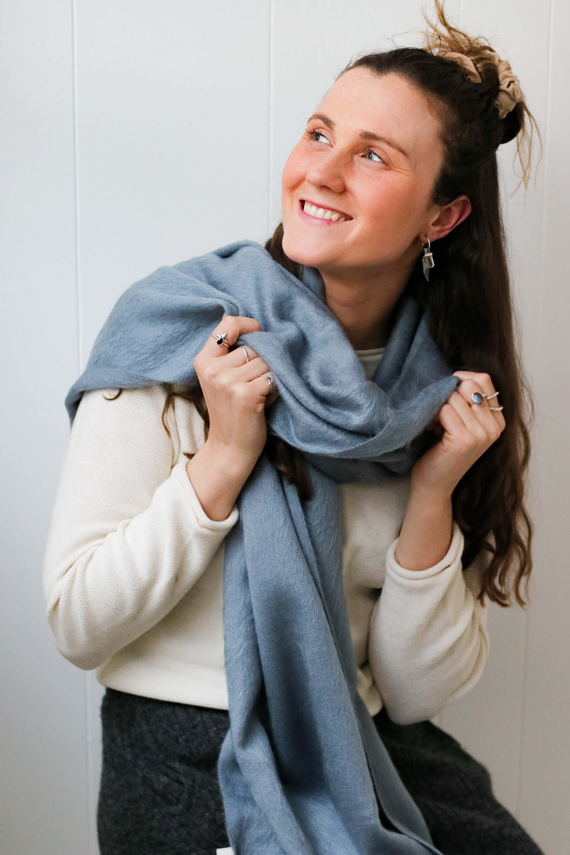 luxury scarves online#colour_steel
