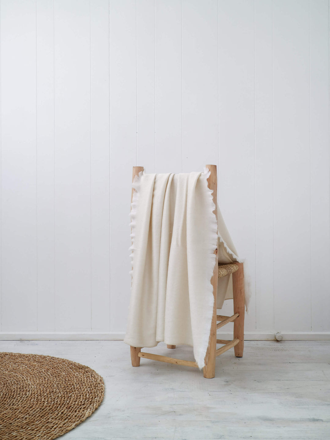 small cream alpaca throw#colour_cream